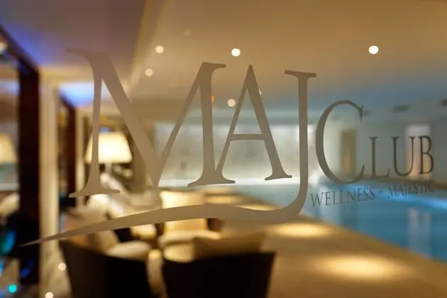 Majestic Hotel & Spa