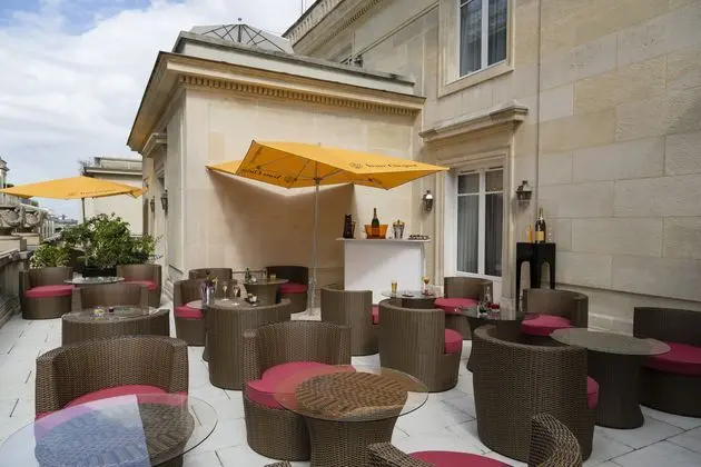 Majestic Hotel & Spa