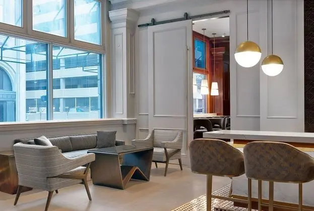 The Hotel Majestic St. Louis - Lobi