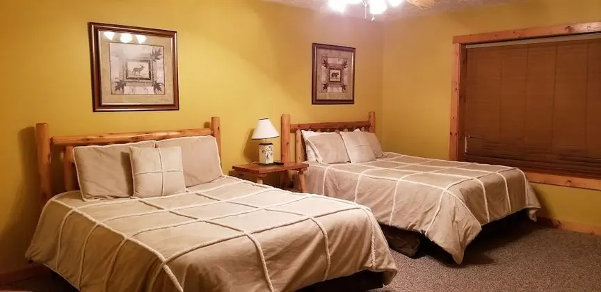 Majestic Views - Four Bedroom Cabin - Oda