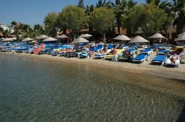 Maji Hotel - Genel