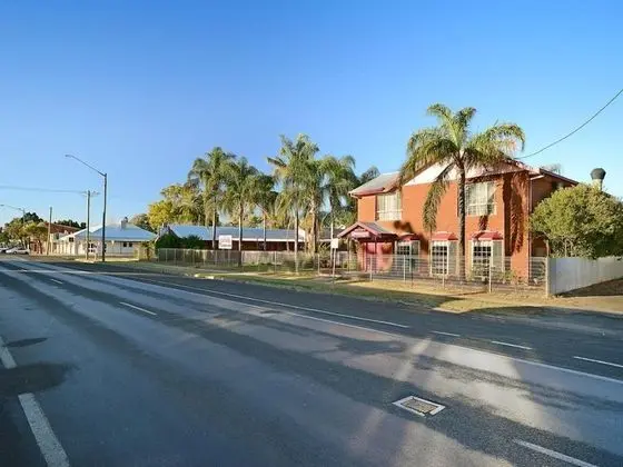 Major Mitchell Motel - Dış Mekan