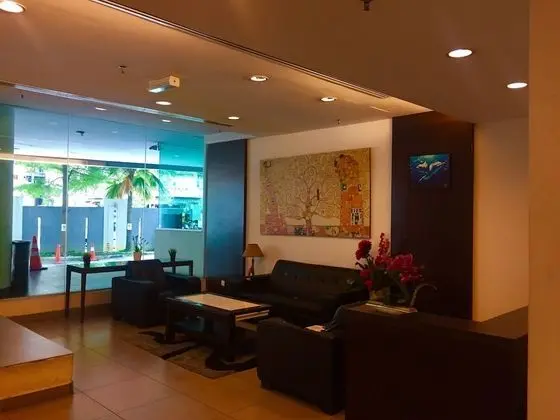 Makam Service Suites Taragon - Lobi