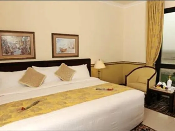 Makarem Riyadh Airport Hotel (RIYADH MARRIOTT) - Oda