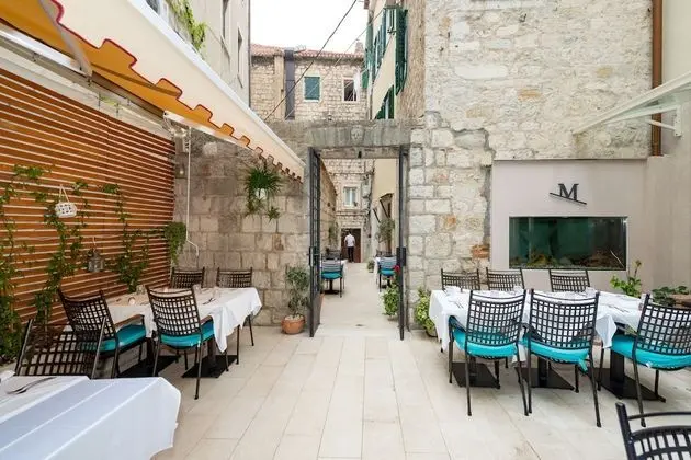 Makarun Heritage Rooms - Yerinde Yemek