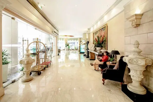 Makati Palace - Lobi
