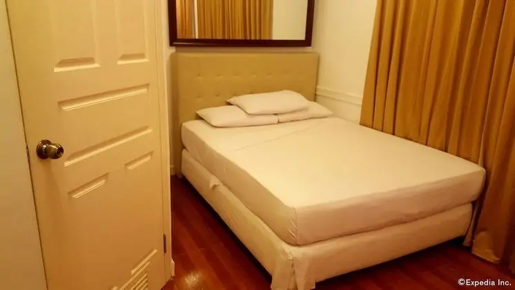 Makati Riverside Inn - Oda