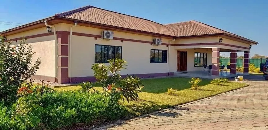 Makeni Villa