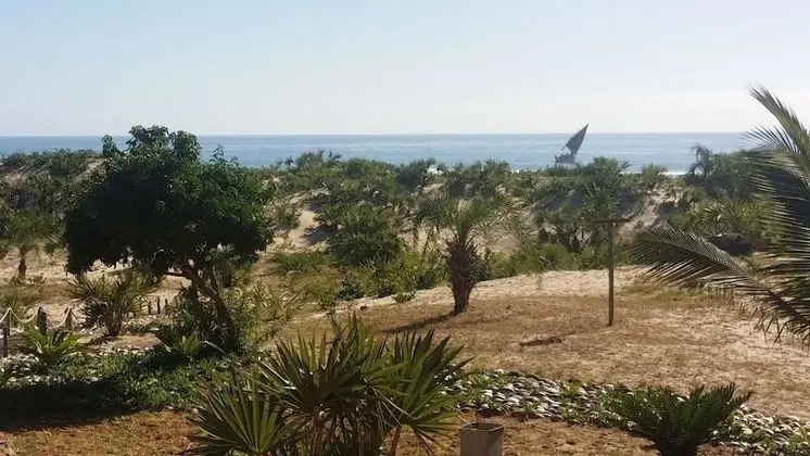 Makolo Bay & Dive Africa