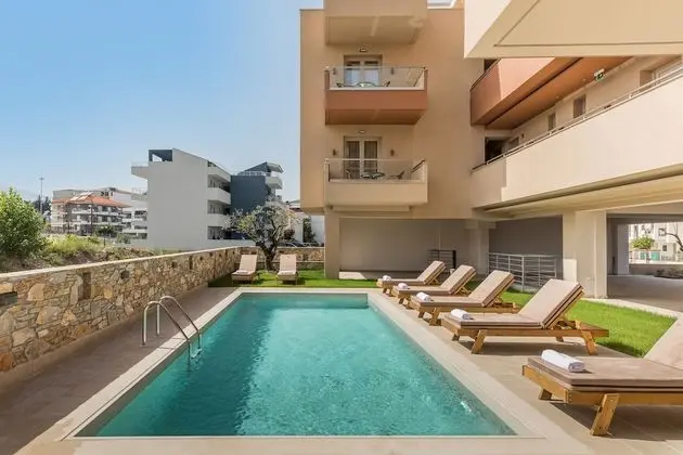 Makris Luxury Rooms - Olympian Collection - Havuz