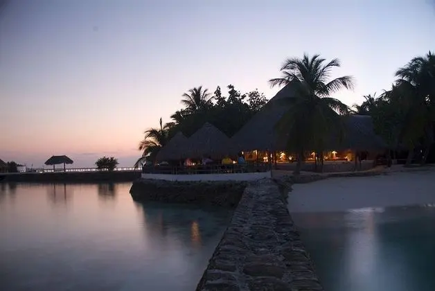 Makunudu Island Resort - Genel