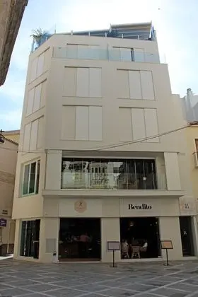 Málaga Premium Hotel - Dış Mekan