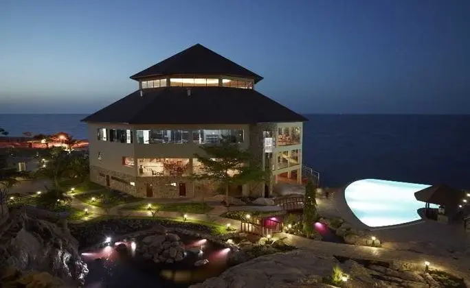 Malaika Beach Resort - 1