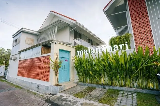 Malam Hari