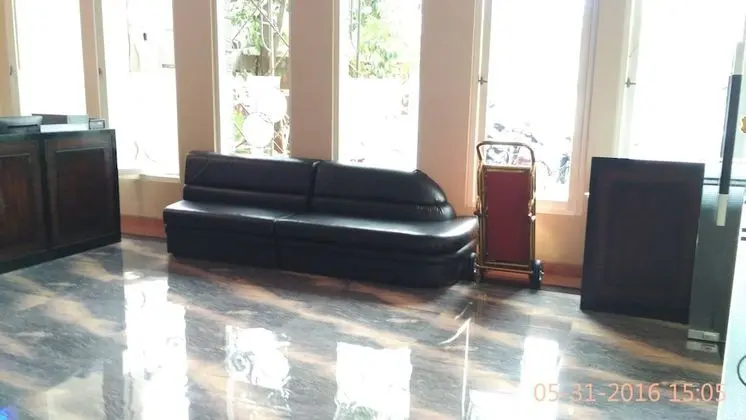 Malang City Boulevard Homestay - Lobi