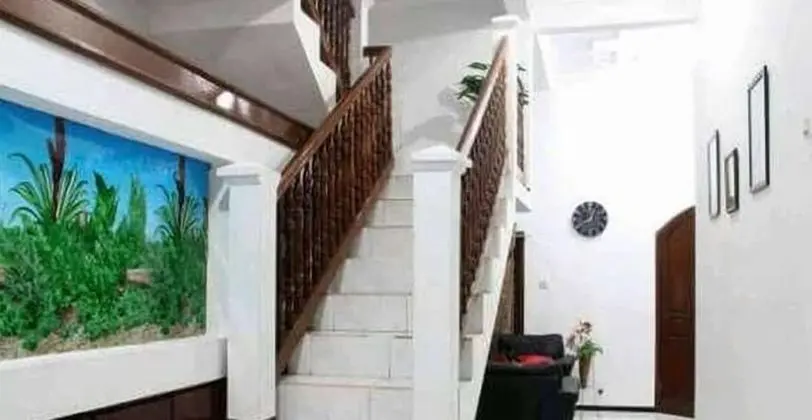 Villa Malang MARRY IND Puncak Buring - Oda Düzeni