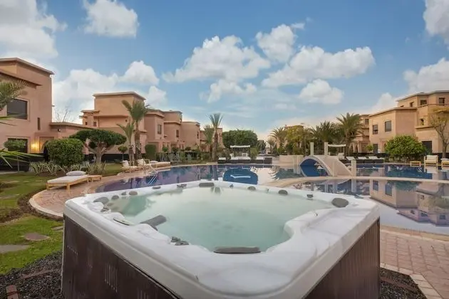 Malaya Suites & Villas - Havuz