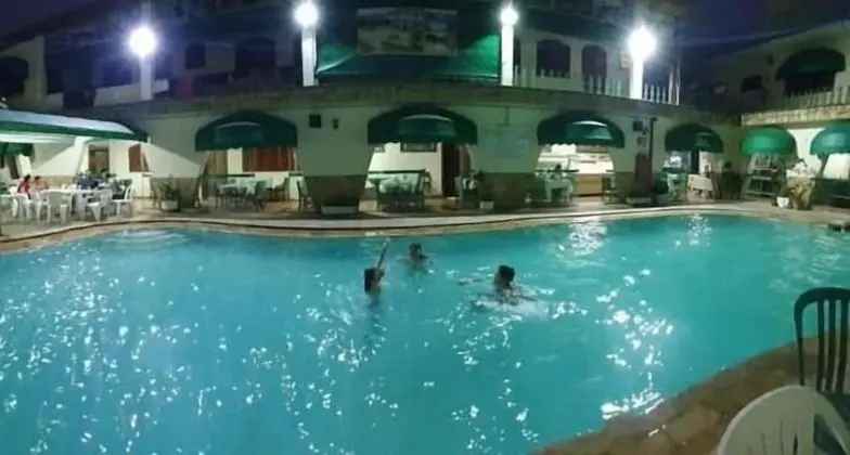 Hotel Malbec - Havuz