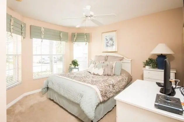 Malcom's West Haven Vacation Home