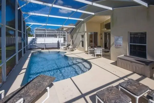 Malcom's West Haven Vacation Home - Havuz