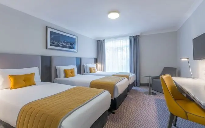 Maldron Hotel Dublin Airport - Oda