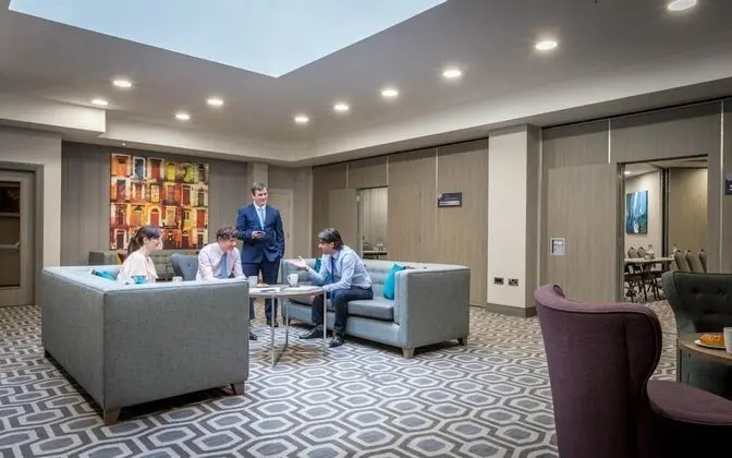 Maldron Hotel Pearse Street - Lobi