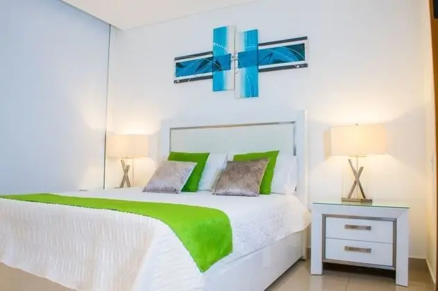 Malecon - Condominio H2 - Oda