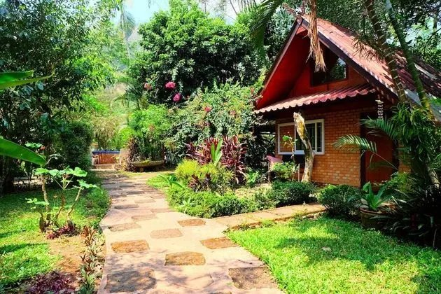 Malee's Nature Lovers Bungalows - Dış Mekan