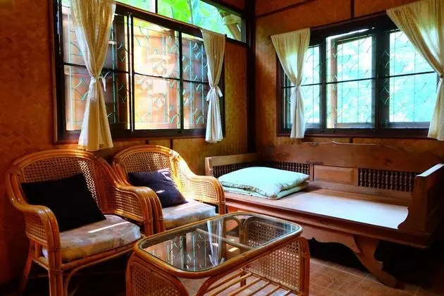 Malee's Nature Lovers Bungalows - Oda Düzeni