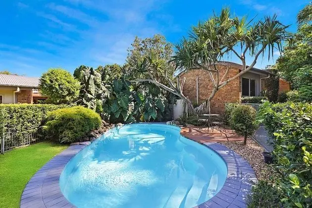 Maleny Terrace Cottages - Havuz