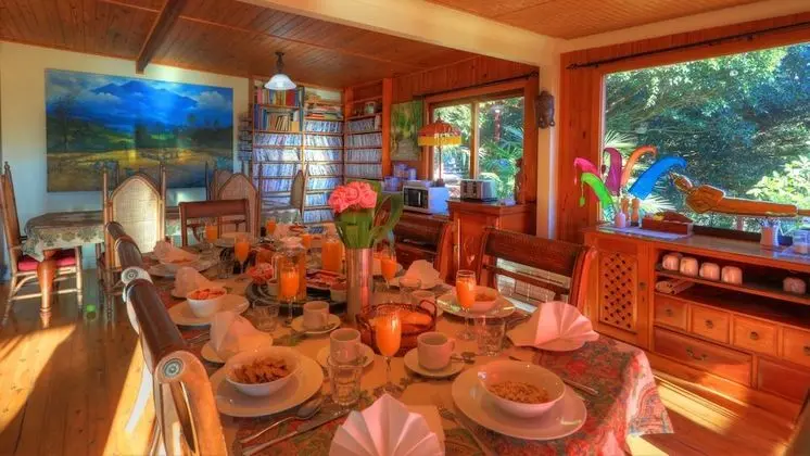 Maleny Tropical Retreat Balinese B&B - İç Mekan