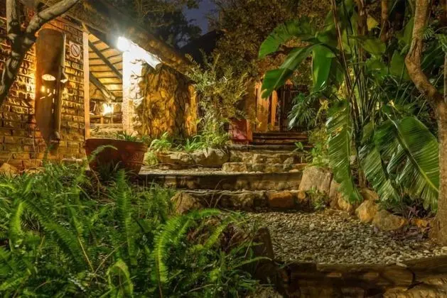 Mali Mali Safari Lodge - Dış Mekan