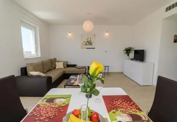 Mali Princ - Modern and Comfortable - A3 - Yerinde Yemek