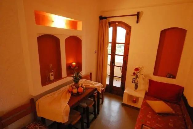 Malia Studios and Apartments Hotel - Oda Düzeni