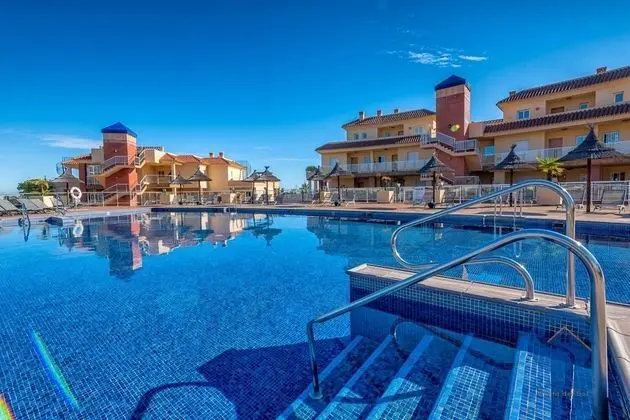 Malibu 6 -lux. 2BR Sea View Condo in Club la Costa - Öne Çıkan Resim