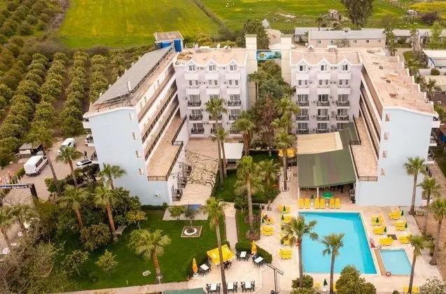 Malibu Resort Hotel