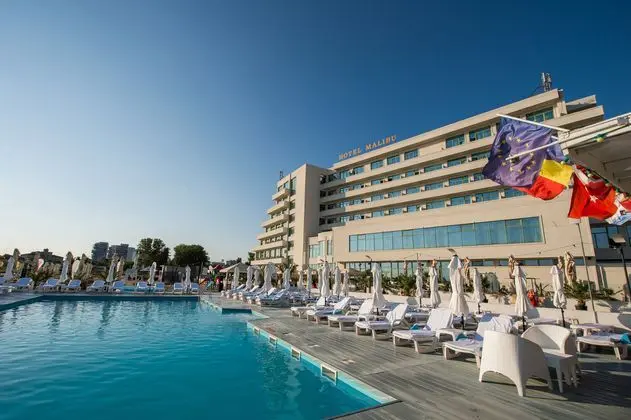 Malibu Hotel