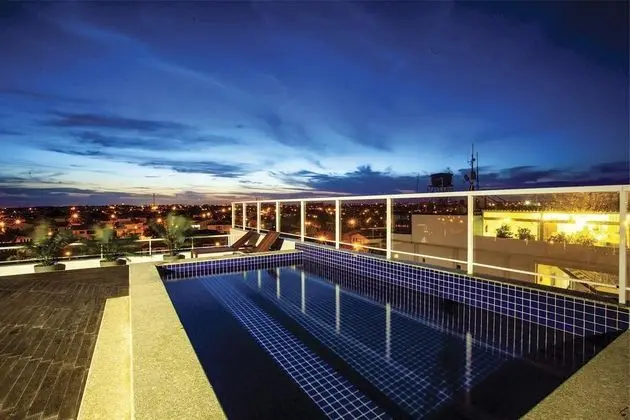 Malibu Plaza