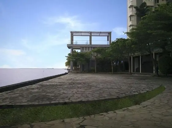 The Malibu Suites Balikpapan by Sissae Living - Dış Mekan