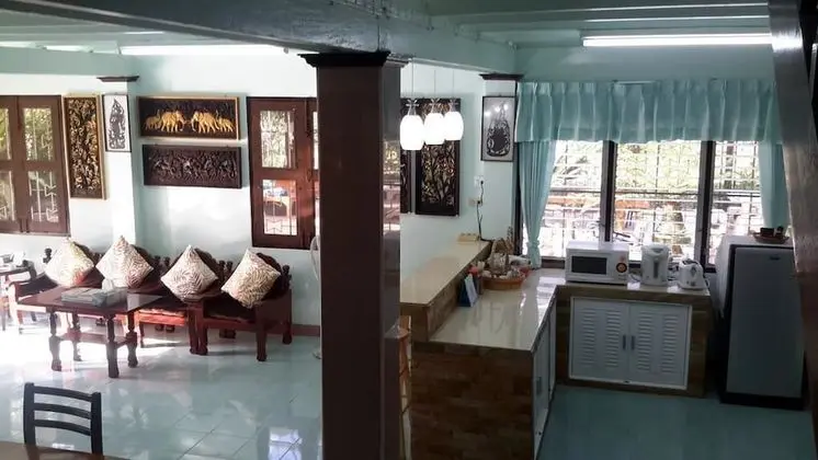 Maliwan Holiday Home - Mutfak