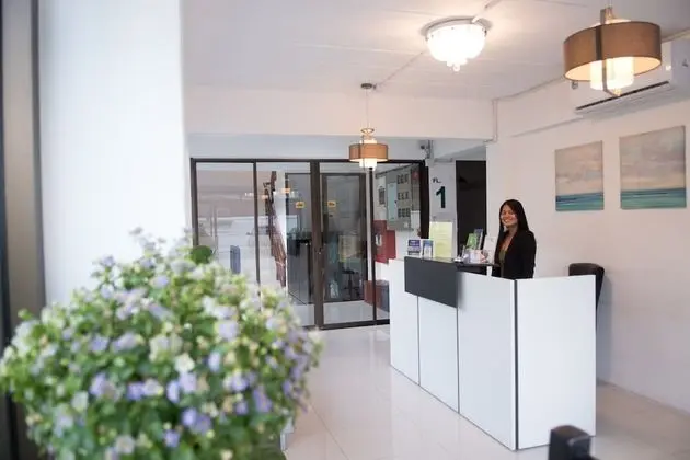 Malizon Hotel & Residences - Lobi