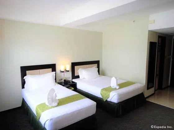 MALLBERRY SUITES BUSINESS HOTEL