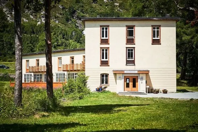 Maloja Club House