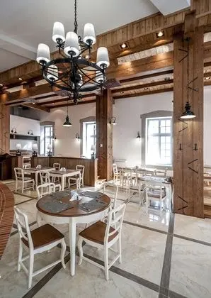 Malom Hotel és Étterem - Yerinde Yemek