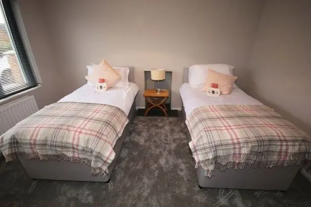 Malone Premium Cottage City Centre Access - Oda