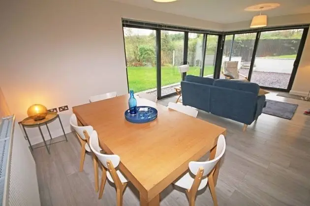 Malone Premium Cottage City Centre Access - Oda Düzeni