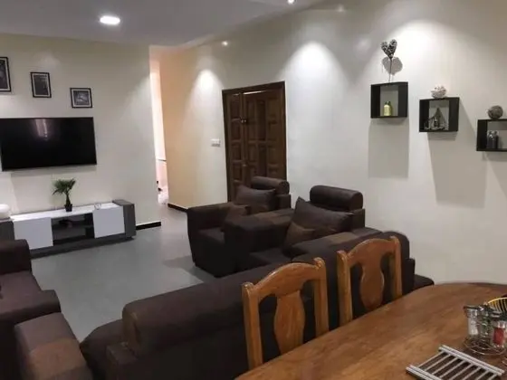 Mam Lovely 2-bed Apartment in Dakar-almadies