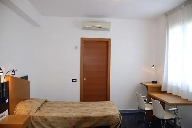 M'ama Holiday Rooms - Oda