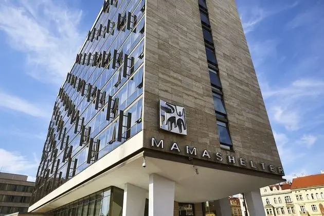 Mama Shelter Prague - Dış Mekan