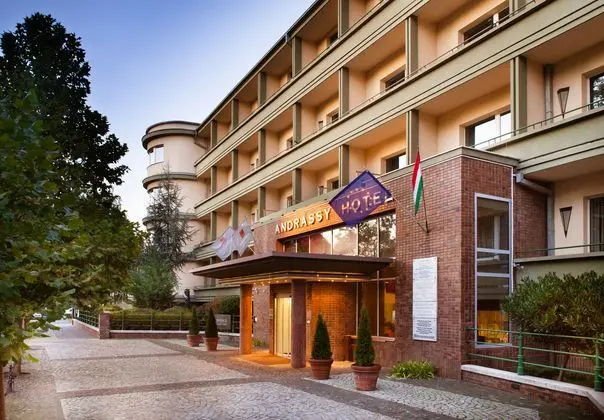 Mamaison Hotel Andrassy Budapest - Genel